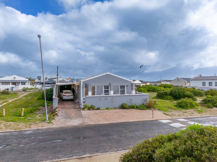 3 Bedroom Property for Sale in Langebaan North Western Cape
